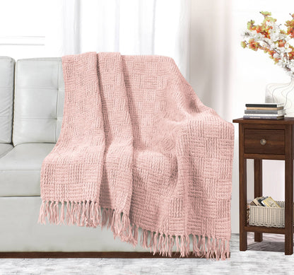 Kathy Ireland Oversized Chenille Fringed Basket Throw: Stone / Chenile / 50” X 70”