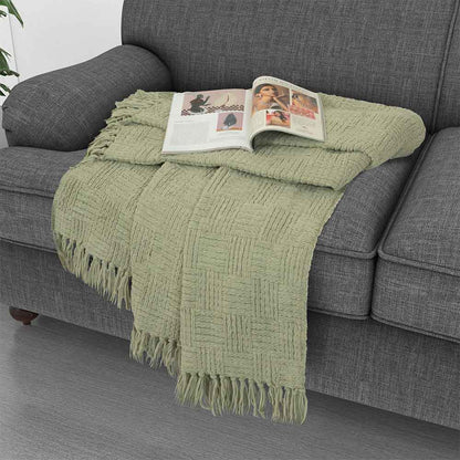 Kathy Ireland Oversized Chenille Fringed Basket Throw: Ivory / Chenile / 50” X 70”