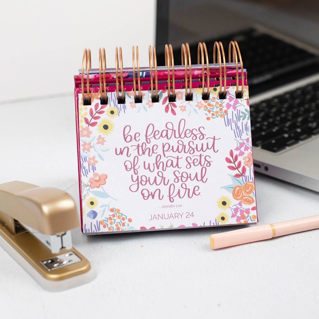 Handlettered Quotes Daily Desk Easel