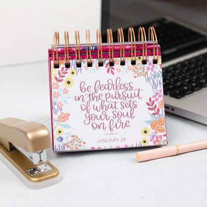 Handlettered Quotes Daily Desk Easel