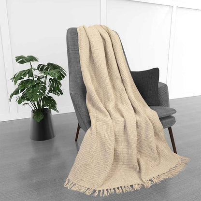 Kathy Ireland Oversized Chenille Fringed Basket Throw: Stone / Chenile / 50” X 70”